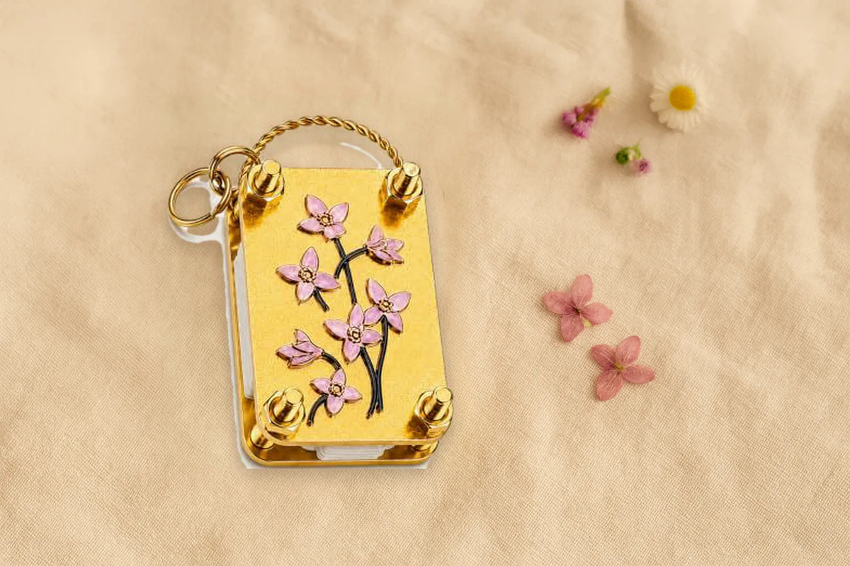 Bloomora mini flower press, Blouette design, on linen with wildflowers