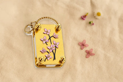 Bloomora mini flower press, Blouette design, on linen with wildflowers